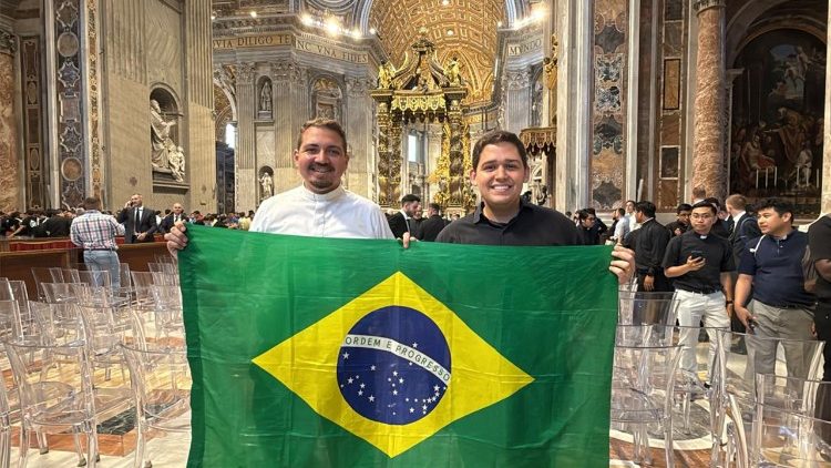 Os seminaristas Guilherme e Daniel na abertura do Jubileu dos Seminaristas