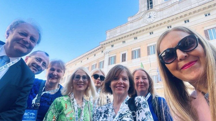 A magyar és az észt delegáció az Interparlamentáris Unió római vallásközi találkozóján