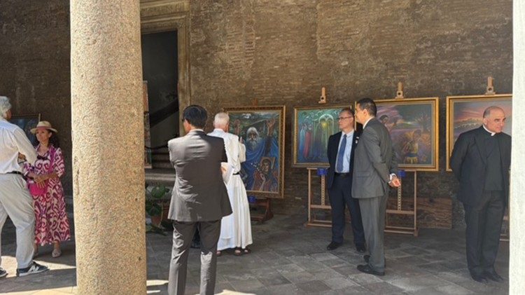 2025.06.25 Mostra l'Abbraccio della pace