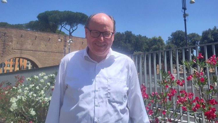 Martin Stührenberg, Pfarrer in Ostfriesland, ist zum Jubiläum der Priester nach Rom gekommen