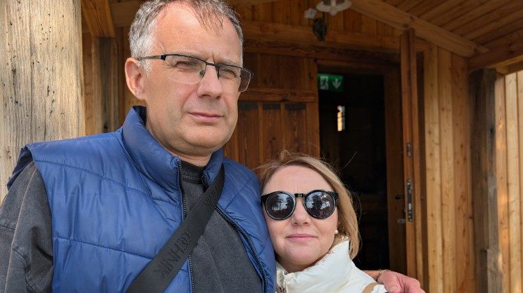 Renata i Tomasz G&oacute;rscy doświadczyli łask modląc się przed obrazem w Milejczycach. Fot. Agata Ślusarczyk