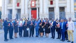 Ekaristi Takatifu ni Sakramenti ya Upendo; Zawadi na sadaka ya Kristo Yesu Msalabani. 