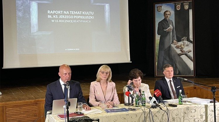 Prezentacja raportu (Karol Darmoros)