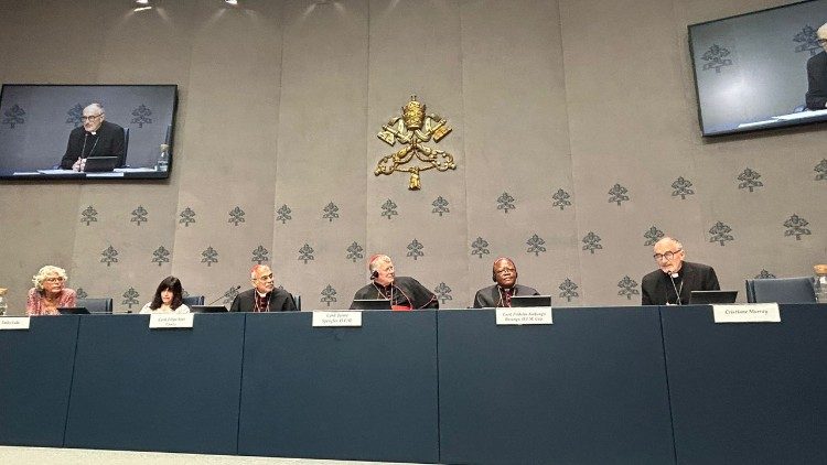 Presentación del documento en la Oficina de Prensa de la Santa Sede, martes 1 de julio de 2025.