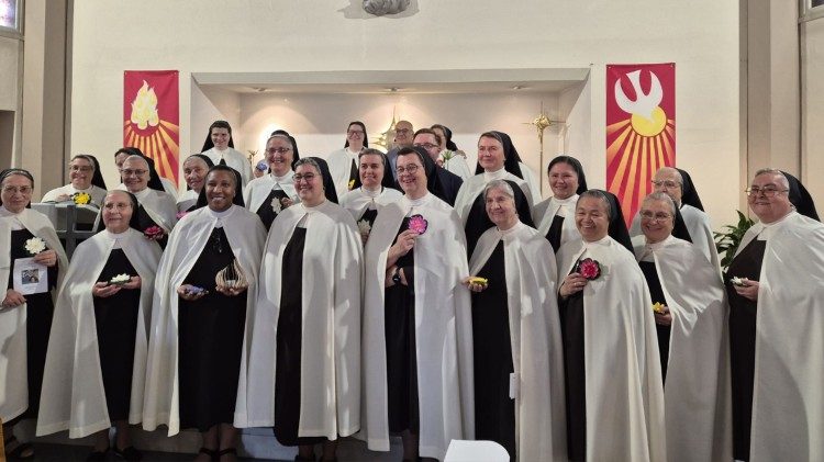 Kumpenda Kristo Yesu na kumfanya apendwe kwa kupyaisha ubinadamu wao