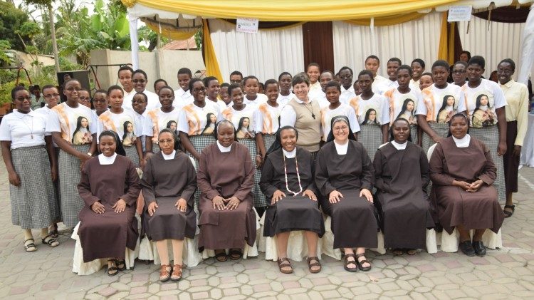 Mahujaji wa matumaini kuelekea utakatifu wa maisha