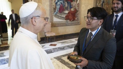 Joven astrónomo peruano:  La ciencia es un servicio al bien común
