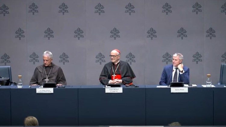 La conferencia de prensa de presentación del nuevo formulario de la Missa "pro custodia creationis"