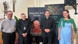 Das „Benedikt XVI. Forum“ fand bereits zum zweiten Mal in Altötting statt