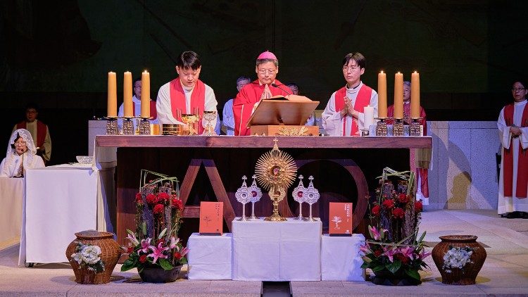 Célébration eucharistique ce samedi à l'occasion du 100e anniversaire de la béatification des martyrs coréens dans les années 1800.