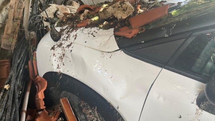 Oštećenja ispred crkve sv. Ante u Splitu (Foto: Kustodija sv. Jeronima, Zadar)