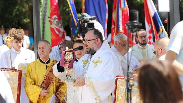 Vladika Milan Stipić predvodio arhijerejsku liturgiju na Budinjaku u Žumberku (Foto: Križevačka eparhija)