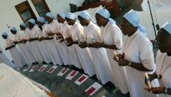 Les novices de la congrégation des soeurs franciscaines à Shisong à Bamenda au Cameroun. 