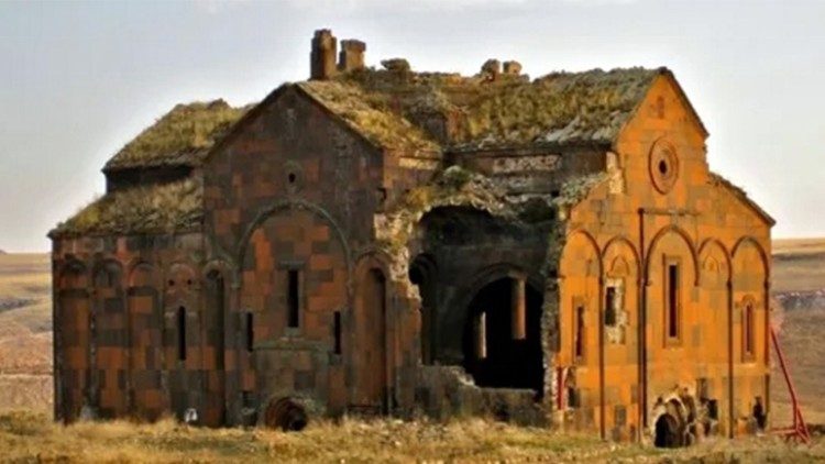 Nhà thờ cổ Ani của người Armenia, hiện ở Thổ Nhĩ Kỳ