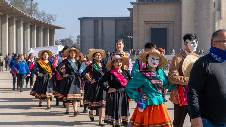 Festividad de la Virgen del Carmen, Patrona de Chile. 