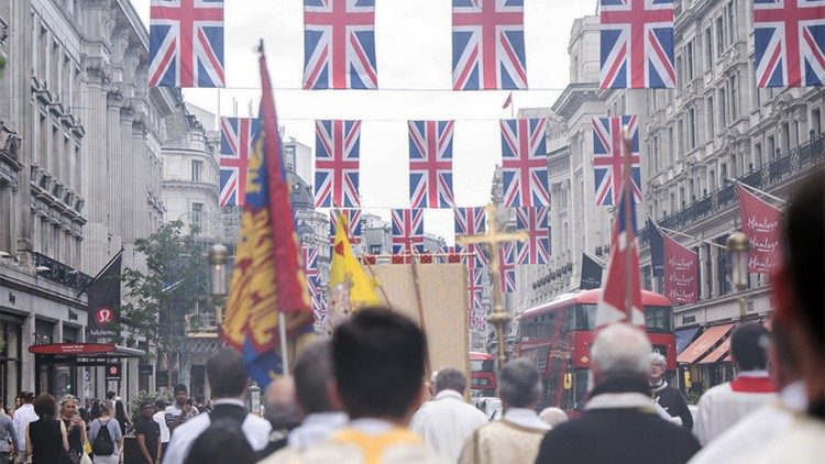 Pancake Day w Wielkiej Brytanii, to dzień świętowania, a także przygotowania się do Wielkiego Postu