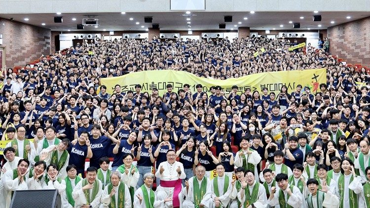 The Archdiocese of Seoul's send-off event for the young Catholics travelling to Rome