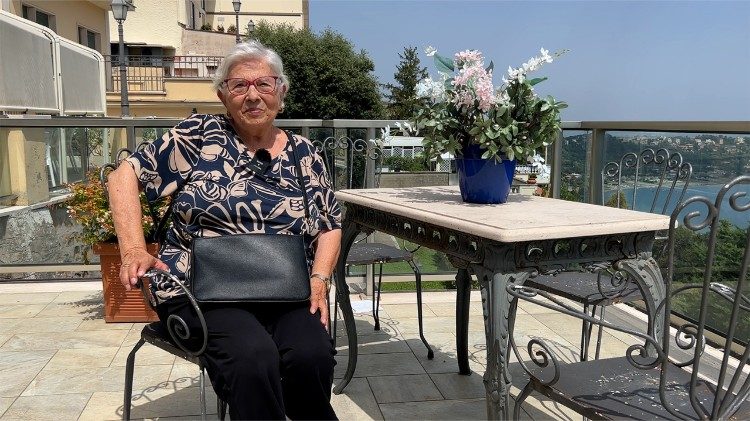 Adriana Ciccone, 85 anni, di Napoli, ospite a Santa Marta da tre mesi. 