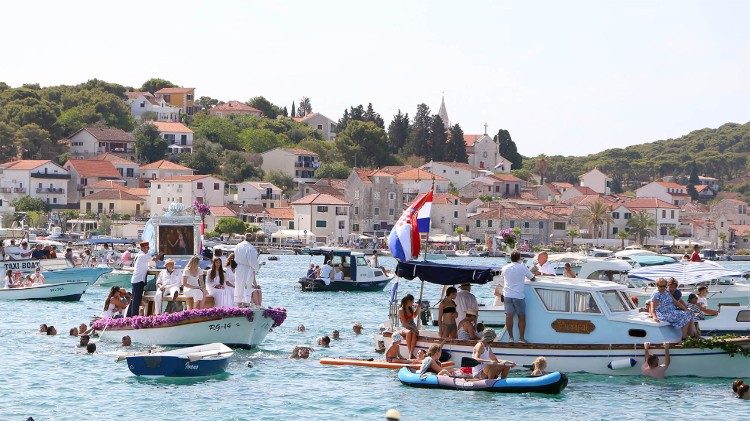 S Gospom s kopna preko mora do poluotoka  (Foto: Ivo Kronja)