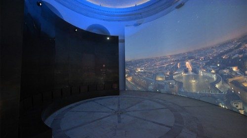 San Pedro, un gemelo digital de la Basílica en la muestra "Pétros ení"