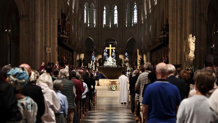 Un momento delle esequie