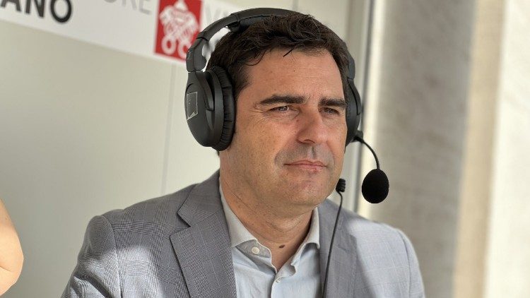 Alessandro Gisotti, vice-diretor editorial da mídia vaticana