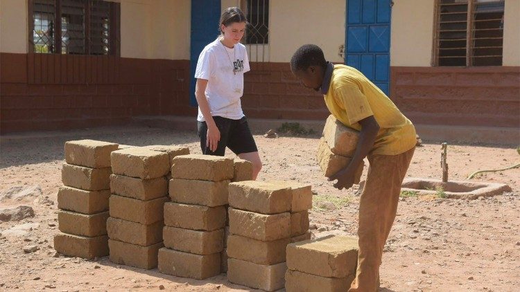 Polscy studenci w Kenii 