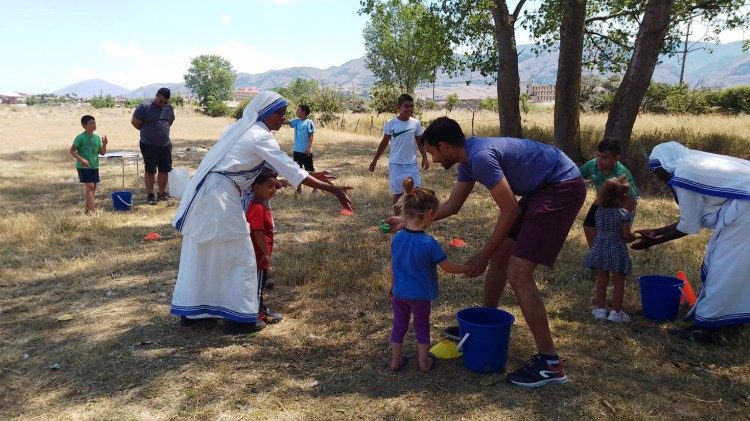 Un momento dell'esperienza pastorale dei seminaristi del Pontificio Collegio Urbano di ‘De Propaganda Fide’ 