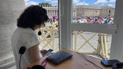 Blick aus der Radio Vatikan-Box auf den Petersplatz