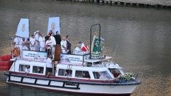 Procesja z udziałem figury Matki Bożej Rzecznej (zdjęcie 2025)