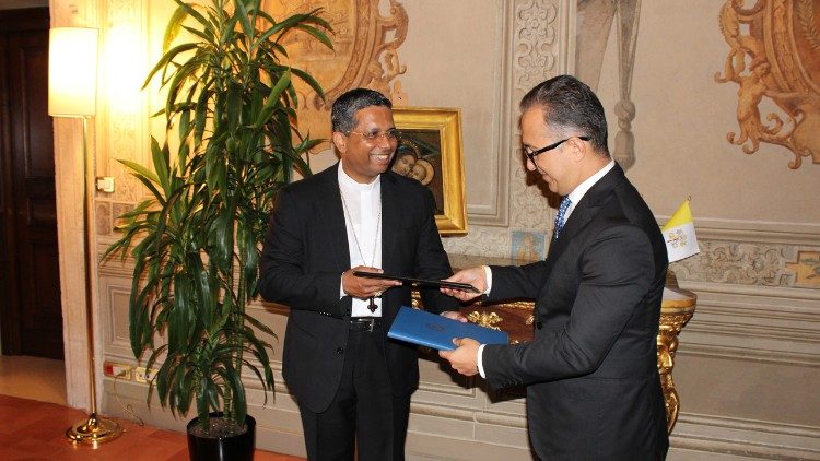 2025.07.28 Il cardinale Koovakad in occasione della firma del Memorandum con l’Azerbaigian