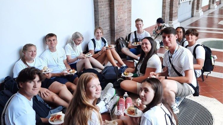 Jugendliche aus Österreich beim Heiligen Jahr in Rom (© kjö / Jasmin Degenhart)