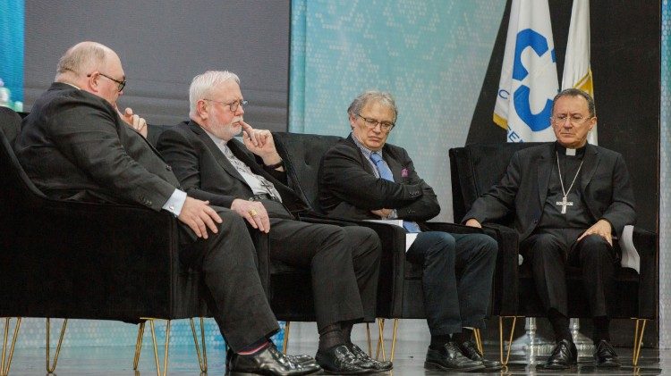 Un altro momento della conferenza di Guadalajara, in Messico