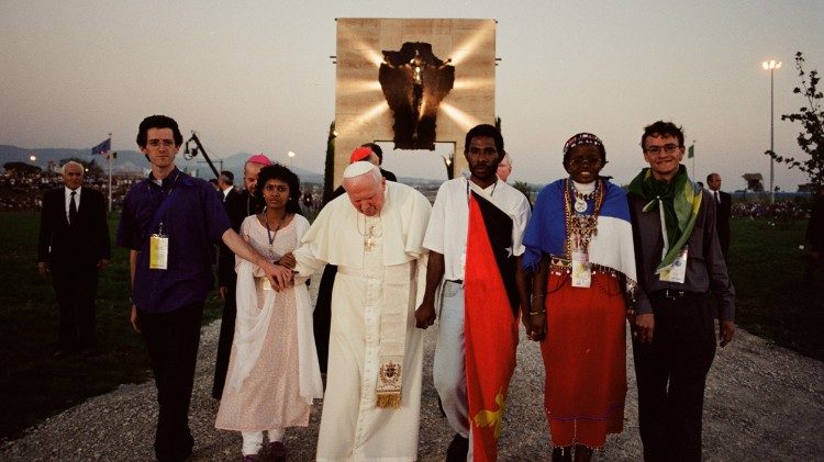 Szent II. János Pál pápa 2000-ben az Ifjúsági Világtalálkozón Rómában 