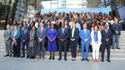 Participantes no Fórum Interministerial sobre tráfico de pessoas, em Maputo (Moçambique)