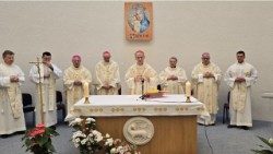 Hrvatski biskupi slave misu zadušnicu za papu Franju (Tiskovni ured HBK)