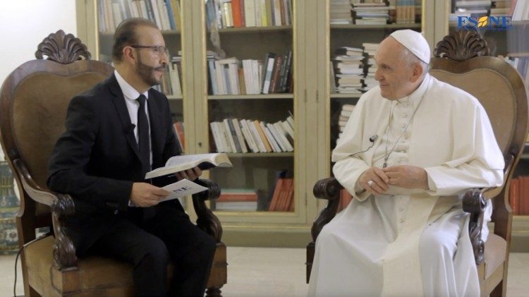 Aus dem Interview von ESNE mit Papst Franziskus