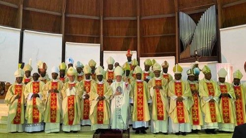 Le nonce au Cameroun invite les fidèles à vivre du message d’espérance de François
