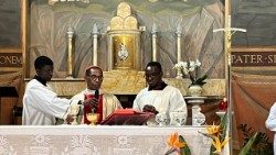 Cardeal Dom Arlindo Gomes Furtado, celebra Missa para a Comunidade Cabo-verdiana em Roma