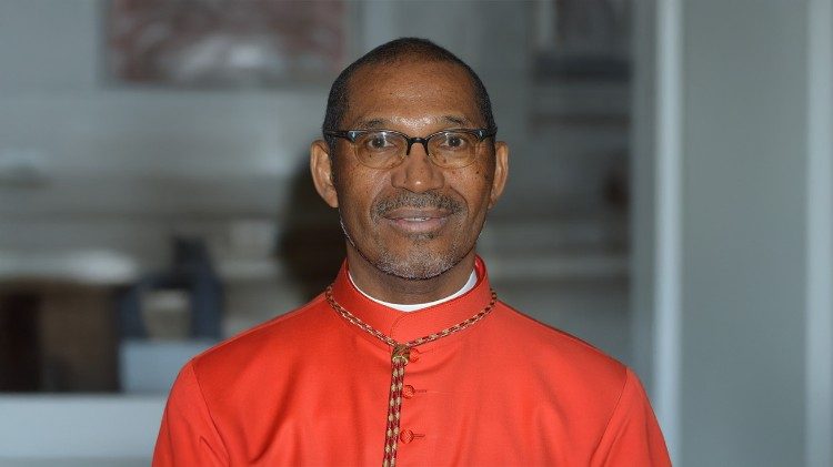 Cardeal, Dom Arlindo Gomes Furtado, Bispo de Santiago (Cabo Verde) 