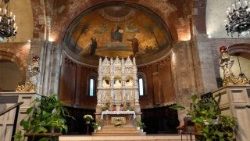 Túmulo de Santo Agostinho na Basílica de San Pietro in Ciel d'Oro em Pavia, norte da Itália (Vatican Media)