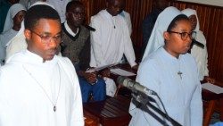  Rwanda: The faithful praying at the Kibeho Marian Shrine