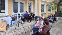 Майска набожност в енорията в село Ореш