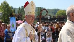 Zagrebački nadbiskup Dražen Kutleša na Nedjelju Dobroga Pastira i Majčin dan predvodio misno slavlje u Mariji Bistrici