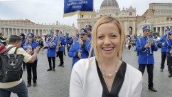 Report from St. Peter's Square after Pope Leo XIV's first Regina Caeli