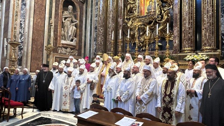 La foto di gruppo a conclusione del rito