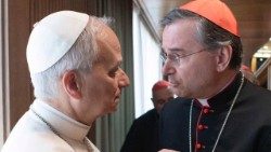 Cardeal Américo com o Papa Leão XIV