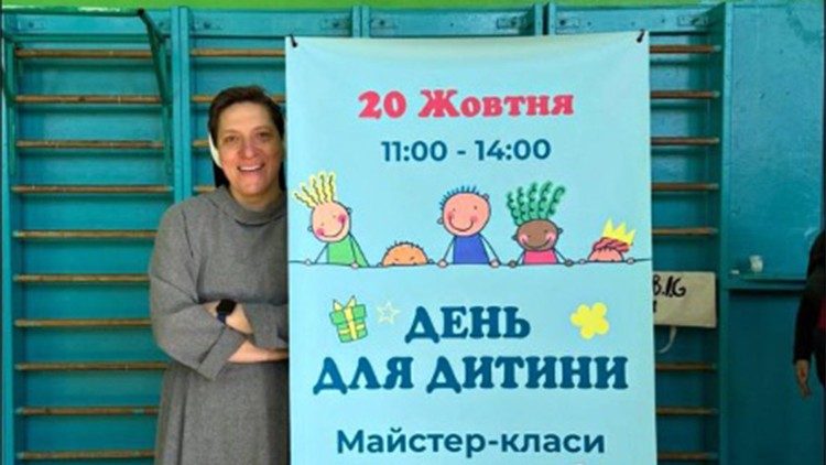 Sr. Franciszka helps plan lessons for the children