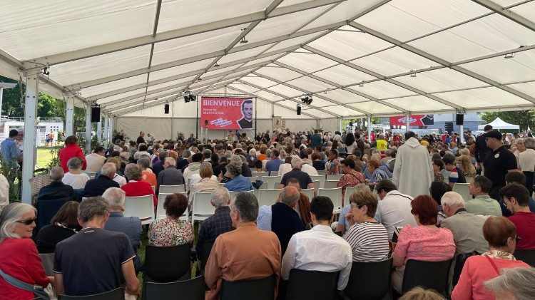 La retransmission de la messe depuis Le Bocage. 