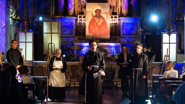 Fragment przedstawienia na podstawie dramatu Karola Wojtyły „Brat naszego Boga” (Rzym 2023)